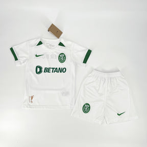 Conjunto Infantil Sporting Alternativa 2024/25 - ÚLTIMAS UNIDADES! 🔥💚