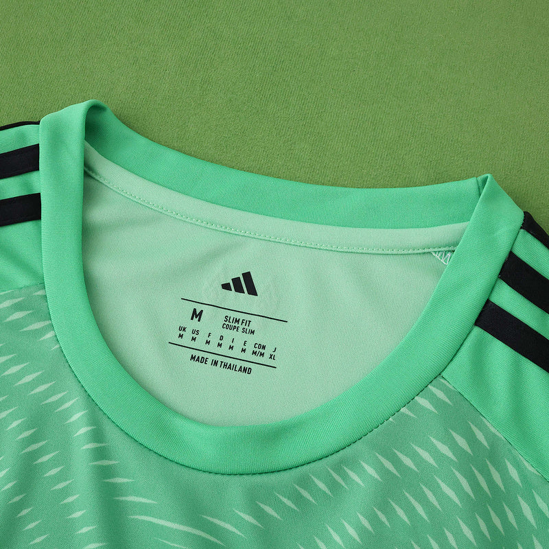 Liverpool Goalkeeper Jersey 2025/26